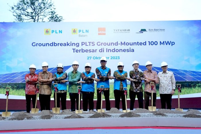 PLN Gandeng Investor Global Bangun PLTS Terbesar di Asia