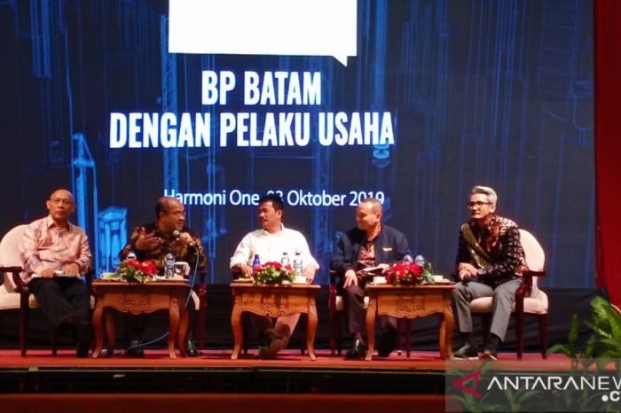 BP Batam wujudkan transparansi perizinan - ANTARA News Kolaborasi BPS dan BP Batam Dorong Transparansi Data Ekonomi