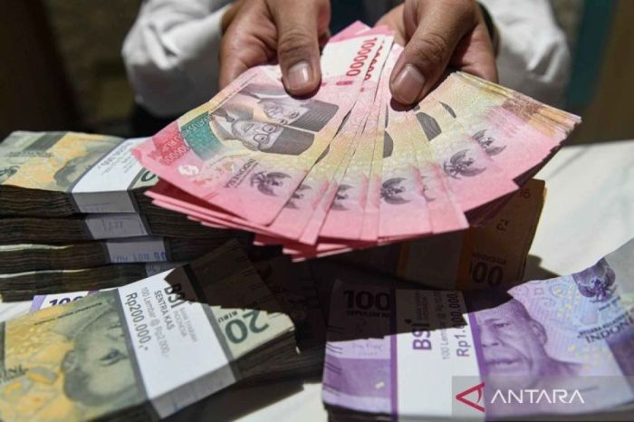 Rupiah menguat jadi Rp16.230 di saat penurunan inflasi Indonesia ... Rupiah menguat jadi Rp16.230 di saat penurunan inflasi Indonesia ...