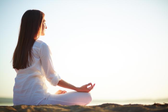 Meditasi di Tengah Sibuk, Emang Bisa? Ini Caranya