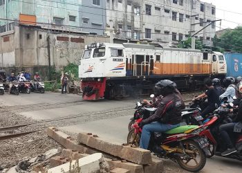 Pemkot Bekasi Benahi Perlintasan Sebidang Kereta yang Tidak Resmi