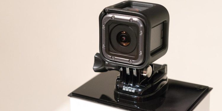 Harga Kamera Aksi 4K Ultra-Kompak dengan Kontrol Suara Revolusioner HERO5 Session