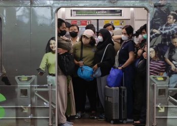 Tidak Ada Gerbong Khusus untuk Laki-laki, Semua Campur