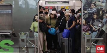 Tidak Ada Gerbong Khusus untuk Laki-laki, Semua Campur