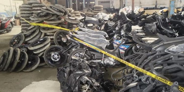 Penampakan Gudang Penadah 1494 Motor Hasil Kejahatan untuk Kirim ke Luar Negeri