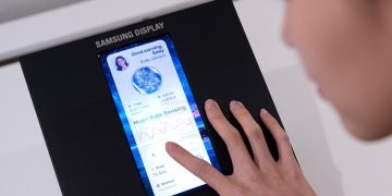 Layar OLED Bisa Ukur Detak Jantung dan Tekanan Darah, Ini Cara Kerjanya