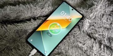 Harga Pova 6, HP Gaming Tipis dengan Baterai 6000 mAh dan Layar AMOLED 120Hz