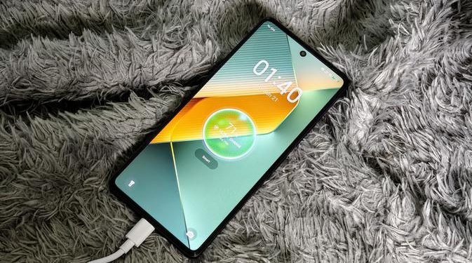 Harga Pova 6, HP Gaming Tipis dengan Baterai 6000 mAh dan Layar AMOLED 120Hz