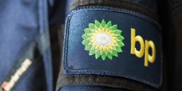 Bos Besar Raksasa Energi Inggris Dipecat