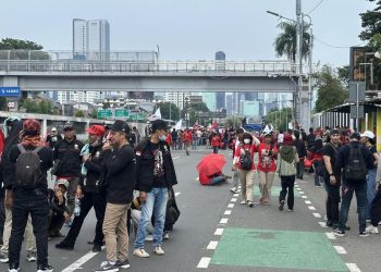 Demo Buruh di Depan DPR, Warga Dihimbau Gunakan Rute Alternatif