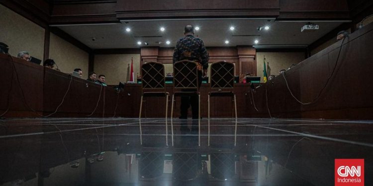 Dua Hakim Dissenting Minta Eks Konsultan Nadiem Dibebaskan