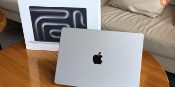 Laptop Layar Sentuh Pertama Apple Mulai Terendus