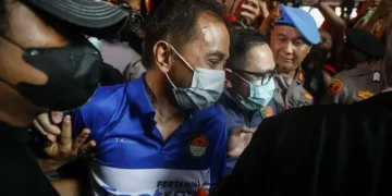 Roy Suryo dan Dokter Tifa Dirawat di Rumah Sakit Polri
