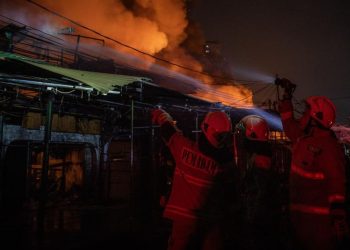 Kebakaran Permukiman di Kemayoran Padam Setelah 7 Jam Api Berkobar