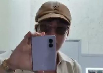 J-Hope BTS Ungkap Desain Asli Galaxy Z Fold8 Jelang Peluncuran
