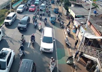 Hari Pertama Sekolah di Jakarta, Lalu Lintas Sangat Padat