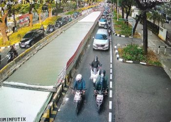 Perbaikan Jalan Mengakibatkan Lalu Lintas Padat dari Kebon Sirih ke Tugu Tani