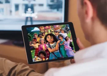 Saingi YouTube, Disney+ Pertimbangkan Peluncuran Paket Streaming Gratis