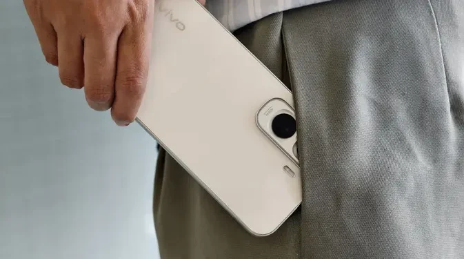 Vivo Y500 Rilis, Baterai Tercatat Paling Besar Sepanjang Sejarah