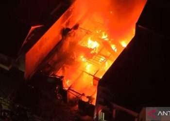 Kebakaran di Pulogadung Menewaskan Satu Penghuni Rumah