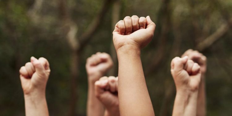 Aparat Gabungan Diterjunkan untuk Kawal Demo Mahasiswa di Monas