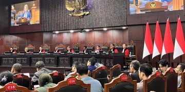 Uji KUHP di MK Polri dan KPK Berbeda Pendapat tentang Perhitungan Kerugian Negara