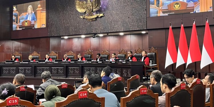 Uji KUHP di MK Polri dan KPK Berbeda Pendapat tentang Perhitungan Kerugian Negara