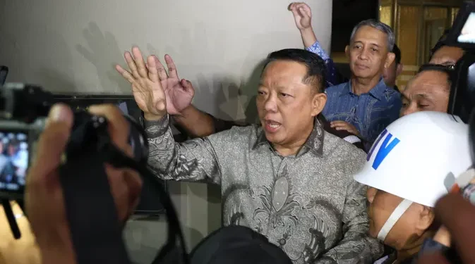 Status Diberhentikannya Jaksa Febrie Adriansyah Sementara