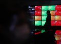 Investor Kena Prank, Antrean Jual 68 Juta Lot Picu Panic Selling