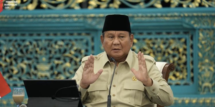 Prabowo Antusias Memperhatikan Perkembangan Teknologi dan Hasil Riset BRIN