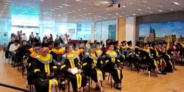Sambil Bekerja di Hong Kong, 26 Pekerja Migran Indonesia Raih Gelar Sarjana UT