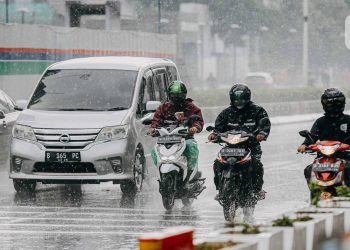 Prakiraan Hujan Lebat oleh BMKG di Beberapa Kota Besar