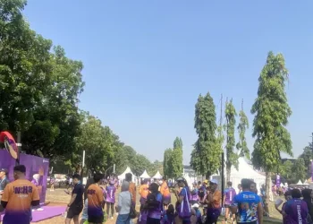 Peserta Lari Terganggu Abu Vulkanik Debu Masuk Sepatu dan Kaca Mata