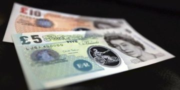 Fenomena Baru di Inggris, Bank Ramai Tukar Aset Berisiko Menjadi Uang Tunai