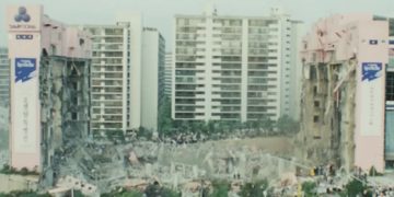 Mal Terbesar Runtuh Akibat Bos Enggan Perbaiki Gedung, 502 Orang Tewas
