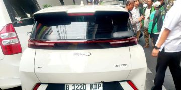 Kronologi Kecelakaan Beruntun 4 Mobil dan Ojol di Jakarta Selatan