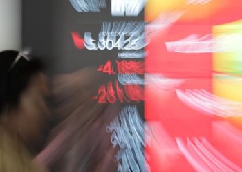 IHSG Terjun Bebas 1 Persen