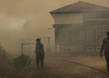 Masyarakat Palangka Raya Terimpas Dampak Asap Karhutla
